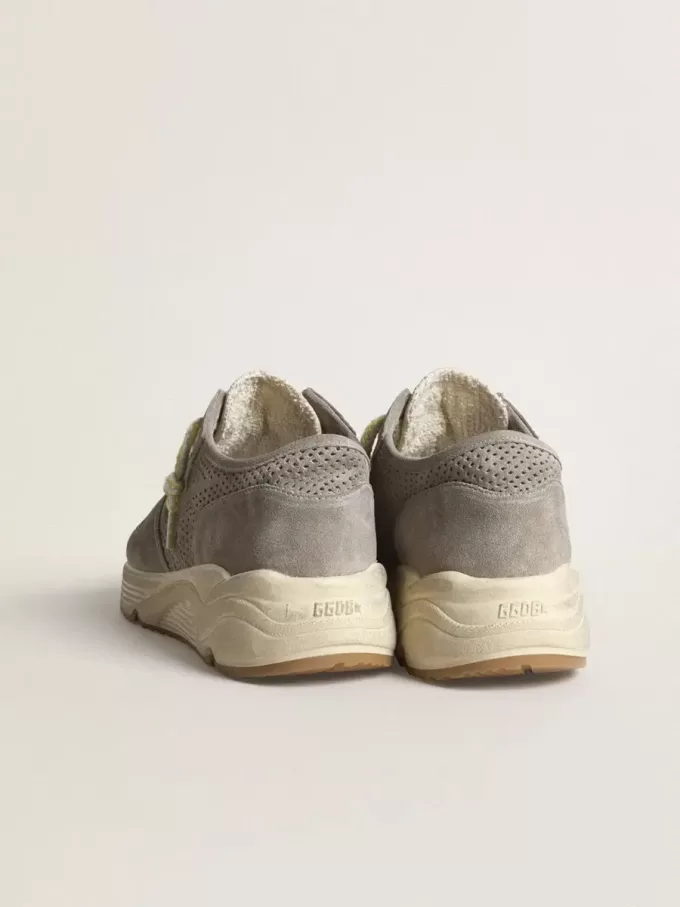 Zapatillas Running Sole para mujer en ante gris con estrella y lengüeta en el talón en ante gris