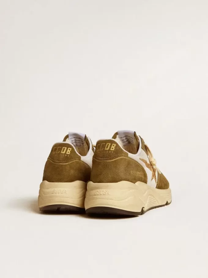 Zapatillas Running Sole para mujer en ante marrón y malla con estrella dorada brillante