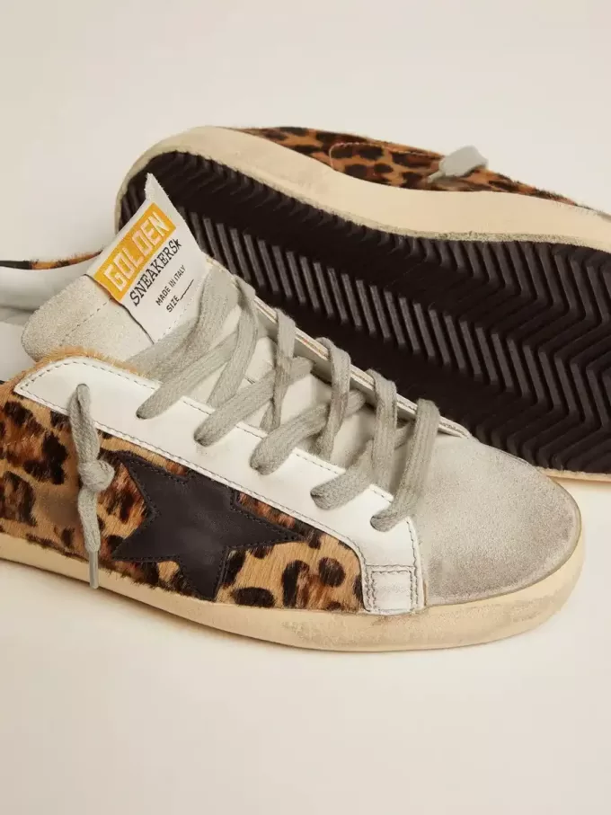 Zapatillas Super-Star para mujer en piel con estampado de leopardo