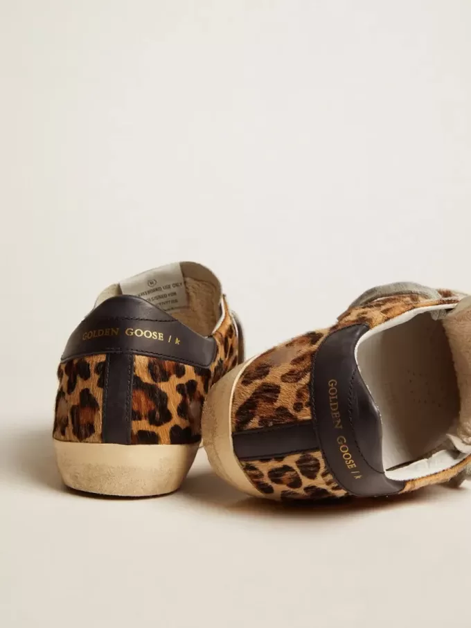 Zapatillas Super-Star para mujer en piel con estampado de leopardo