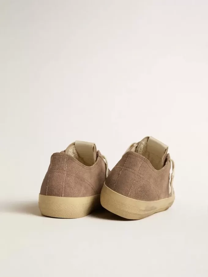 Zapatillas V-Star para hombre en ante gris paloma con estrella de piel napa blanca Zapatillas V-Star para hombre en ante gris paloma con estrella de piel napa blanca