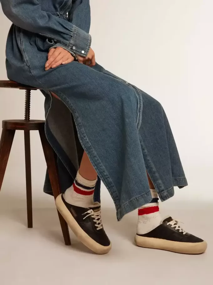 Zuecos Space-Star para mujer con estrella de cuero y forro de piel de oveja